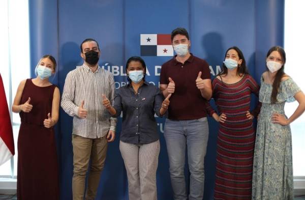 Instructores de la orquesta nacional de España ofrecieron clases a niños panameños