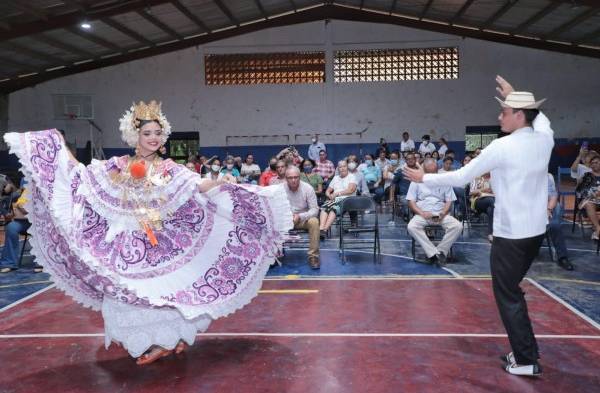 Presentan proyecto arquitectónico del Centro Nacional del Folklore