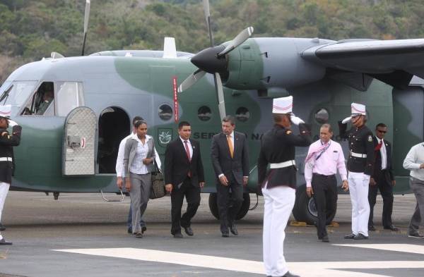 Ensayo para la llegada de los mandatarios durante la Cumbre de Las Américas.