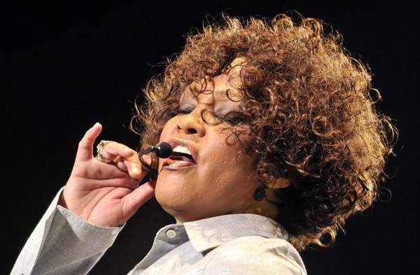 El holograma de Whitney Houston comenzará una gira la próxima semana