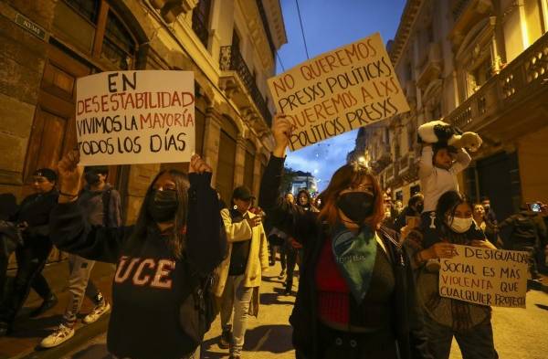 Piden derogar el Estado de excepción contra las protestas en Ecuador