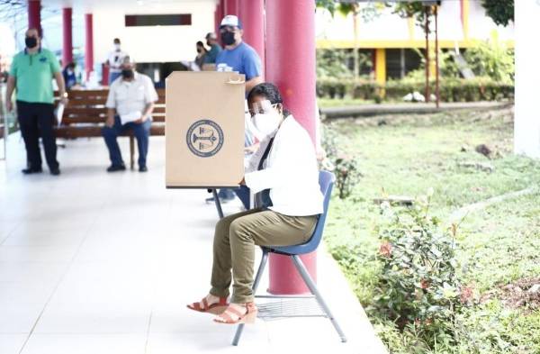 Fotos: Así avanza el proceso electoral en la Universidad de Panamá&nbsp;