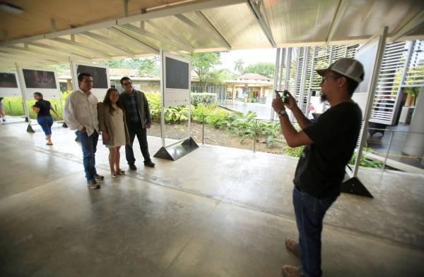 El drama de los migrantes que cruzan el Darién a través del lente fotográfico