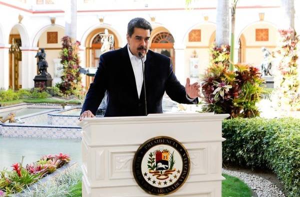 Venezuela declara siete estados y Caracas en cuarentena social por el COVID-19