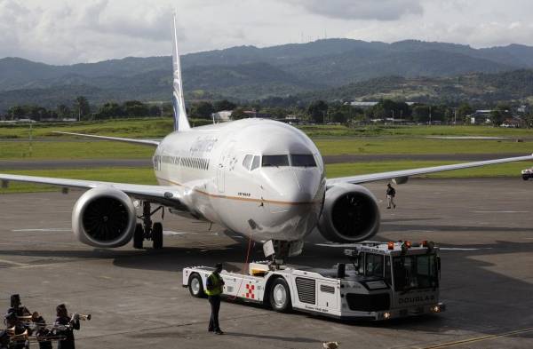 Copa Airlines y Emirates firman alianza de sus programas de viajero frecuente