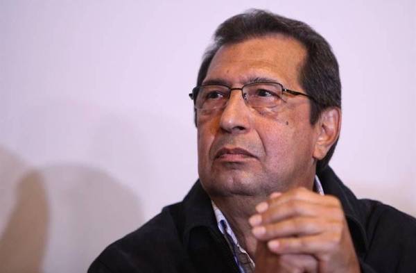 Hermano de Hugo Chávez se acredita como nuevo embajador de Venezuela en Cuba