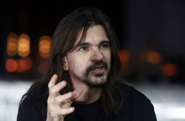 Juanes se prepara para ofrecer dos conciertos en Colombia a fin de año.