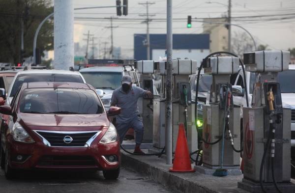 Panamá vive la mayor alza en el precio del combustible en ocho años