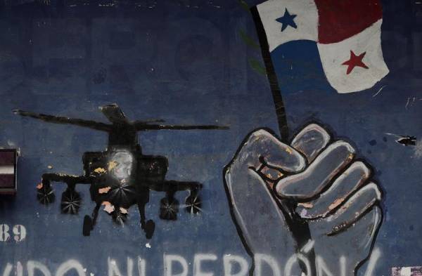 Tras 30 años de invasión de EEUU Panamá tiene que respaldar dolor de víctimas