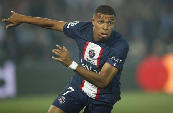 Mbappe: Nunca pedí salir en enero