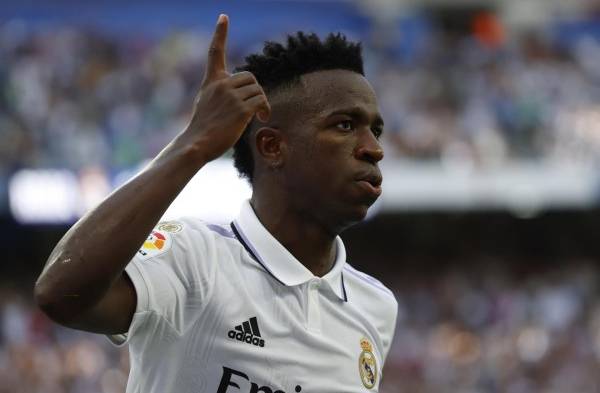 El Real Madrid defiende a Vinicius y condena “comportamientos racistas”