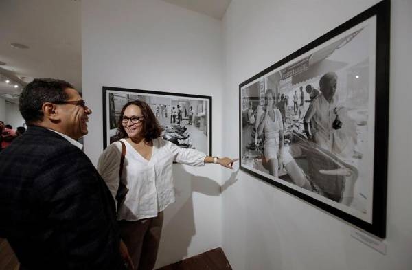 Abren exposición del fotógrafo Juantxu Rodríguez, muerto en la invasión