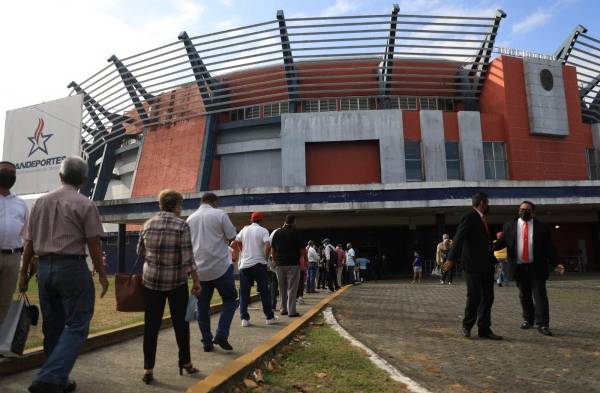 Inicia la mega audiencia a 543 imputados por la compensación por los 'diablos rojos'