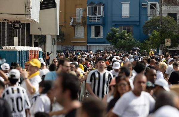 Comienza el velatorio de Pelé