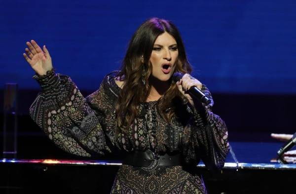 Laura Pausini: Hace 3 años que no entiendo qué pasa en el mundo discográfico