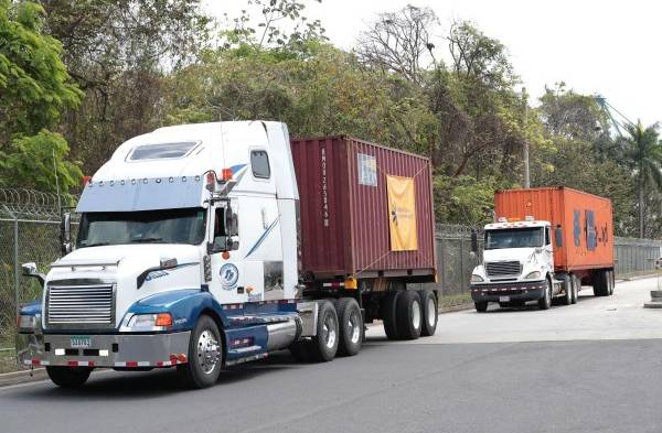 Llegan a Panamá las primeras máquinas procesadoras de plástico reciclado