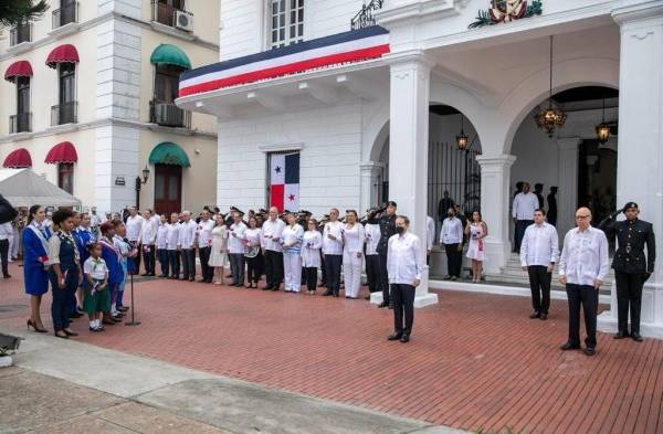 Día de los Símbolos Patrios. Así se le rinde honor en la Presidencia de la República