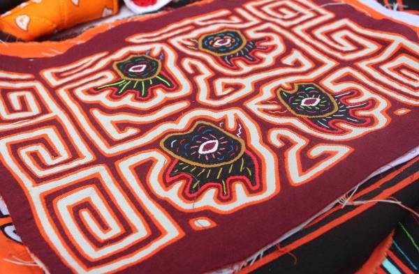 Costumbres, bailes y comidas típicas en concurso Mi Ranchito Campesino