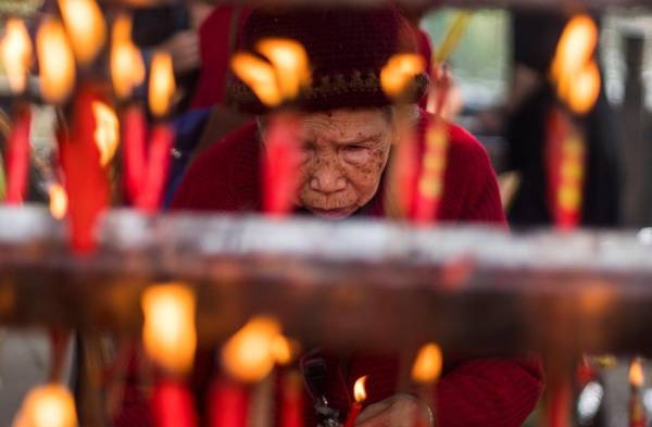 Cuatro muertos en una explosión de fuegos artificiales en Año Nuevo chino