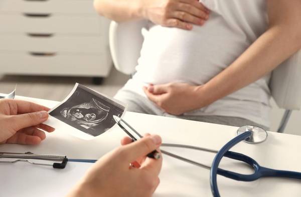 Dinamarca bajará a 15 años la edad para abortar sin consentimiento paterno