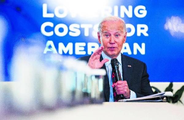 Biden contra las cuerdas por su baja popularidad