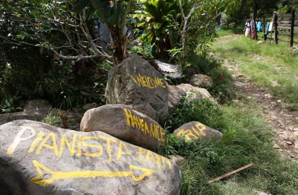 Sin nunca haber estado por esos parajes, Horacio describió el camino por donde ingresaron las muchachas. ‘Nadie las obligó a ir, pero algo allá las asustó’, dijo.