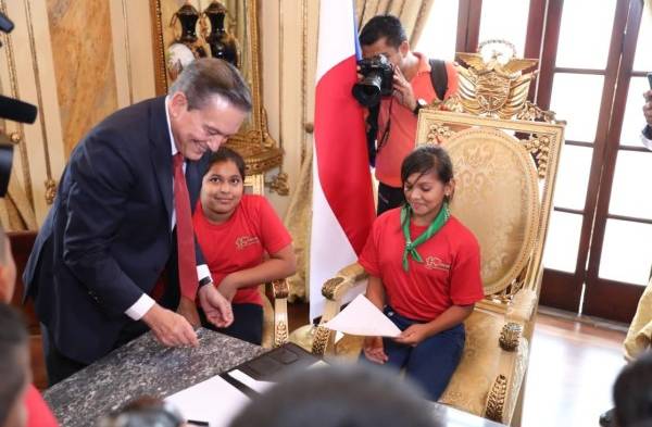 Presidencia invita a niños a&nbsp;Una aventura en el Palacio