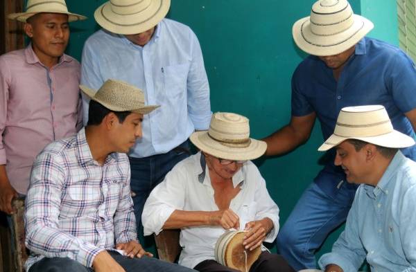 Sombrero pintao panameño, un arte de elevado valor por su confección