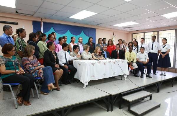 Directores de escuelas de la provincia de Panamá hicieron un llamado a participar del SECE.