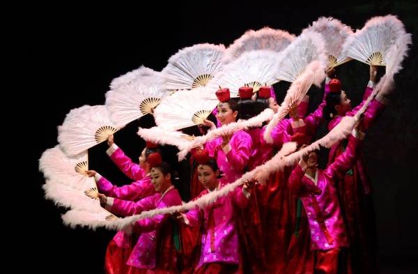 Muestra de danza coreana para celebrar seis décadas de unión cultural