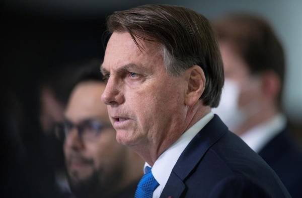 Bolsonaro rechaza las restricciones de movimientos y pide volver al trabajo