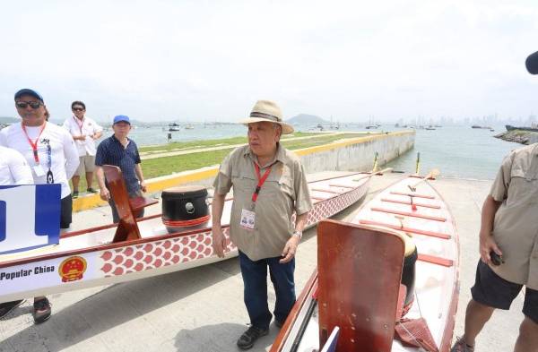 Primer día del Festival de Botes de Dragón fue todo un éxito 