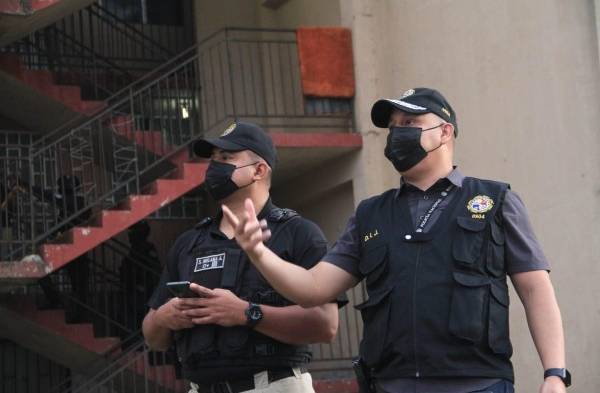 Caen en Colón miembros de la pandilla&nbsp;Real G4&nbsp;Life, de alias&nbsp;Marshall