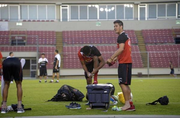 Equipo del Alajuelense en el Rommel Fernández.