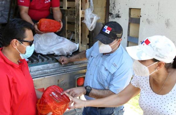 Arraiján recibirá 70 mil de piezas de productos de navidad