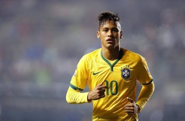 Neymar es el capitán de la selección brasileña.