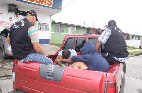 Foto ilustrativa. Las autoridades continúan buscando a los malhechores.