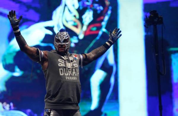 Luchadores de la WWE en Panamá