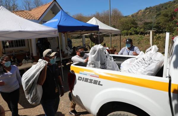 Entregan material sensitivo para los centros de votación de la comarca Ngäbe Buglé