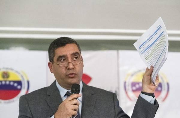 Senado analiza las denuncias de chamos