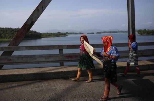 El Congreso solicita: liberar de manera inmediata a los dirigentes privados de libertad de forma injusta.