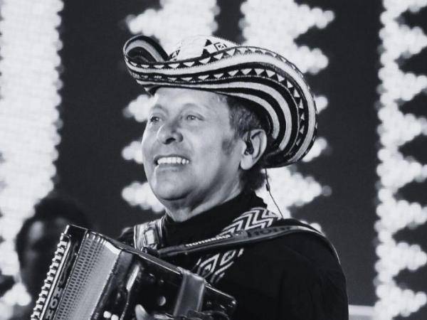 Fallece Egidio Cuadrado, legendario acordeonista del vallenato colombiano