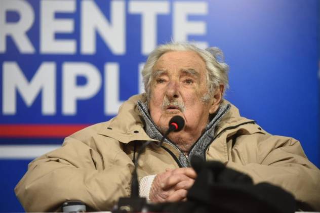 El expresidente uruguayo José Mujica continúa recuperándose