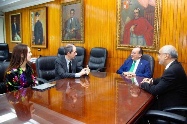 Incorporarán estudiantes de la Universidad de Panamá al programa Mi Primer Empleo