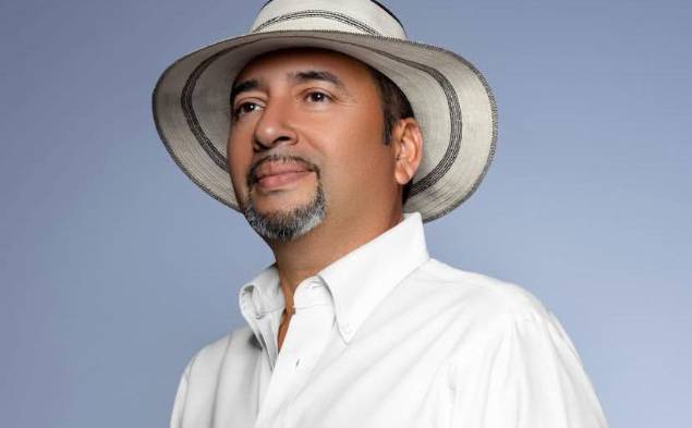 Dorindo Cárdenas vuelve a los estudios de grabación y celebra su legado musical