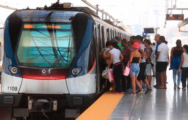 Metro de Panamá no ve viable la extensión de horario