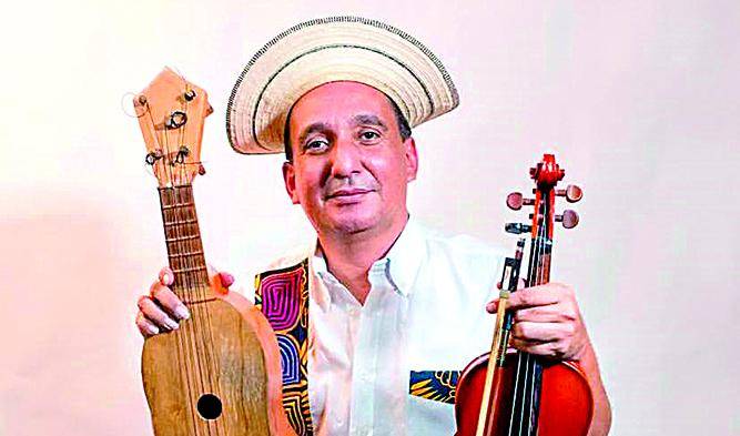 Redes Sociales/@joseaugustobroce/@jazminmunoz14