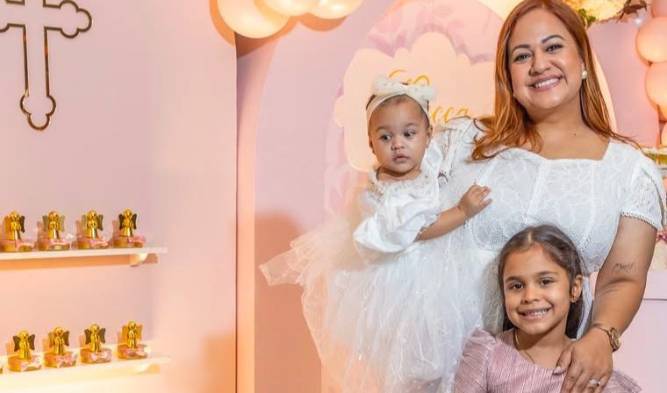 Redes Sociales/@kathyp30