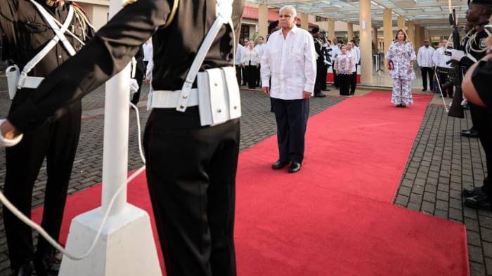 El espíritu patriótico se vive en Colón, conmemoran el 5 de noviembre
