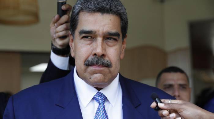 Maduro dio la orden al encargado de Negocios -jefe de la misión diplomática de Venezuela en Ecuador-, Pedro Sassone, que vuelva.